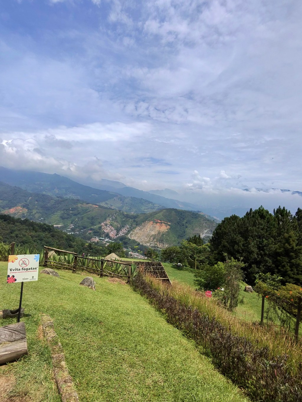 1F91E447-BB10-4AE2-AA28-B7D169EC7B1D